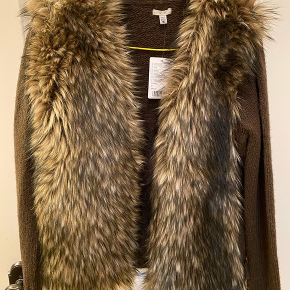 Jacket - Picture 1 of 9